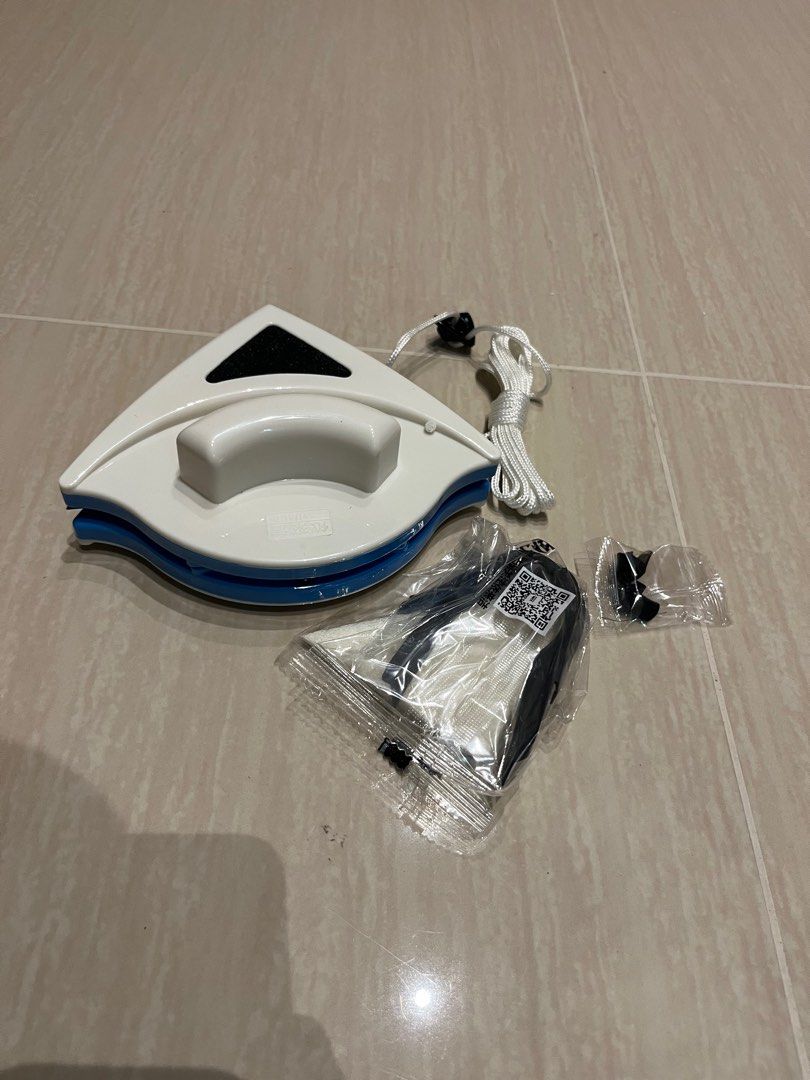 Double faced glass cleaner, Furniture & Home Living, Cleaning ...