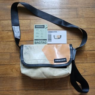 Freitag bum bag shop