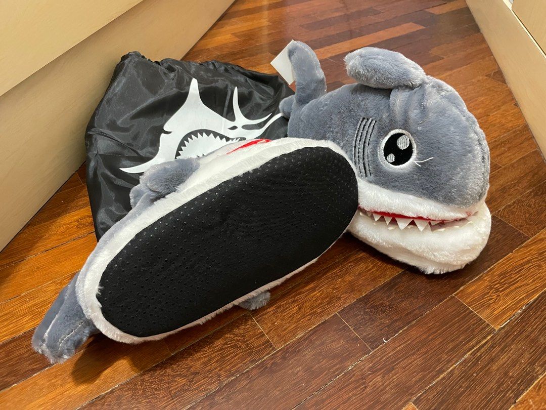 Fuzzy shark slippers Women s Fashion Footwear Flipflops and