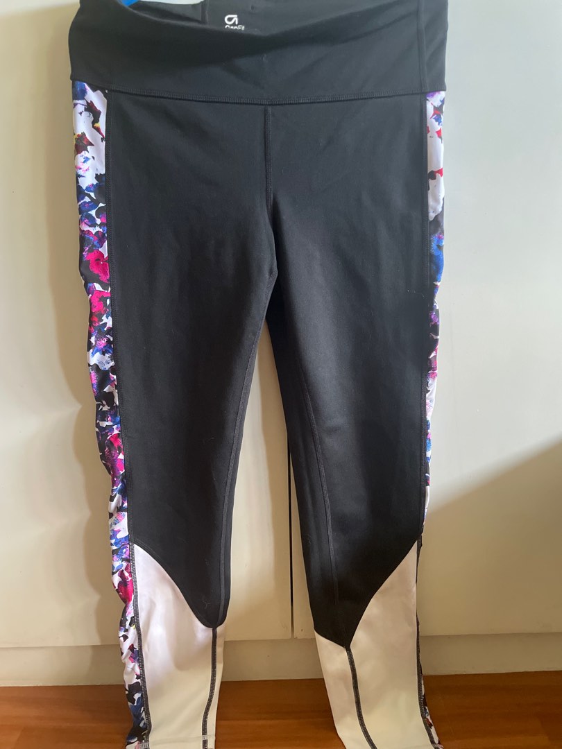 Gap workout leggings Women s Fashion Activewear on Carousell