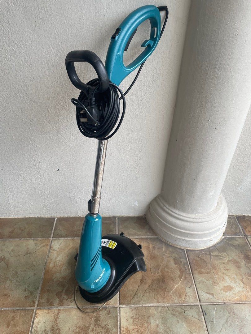 Ur3000 makita grass best sale trimmer