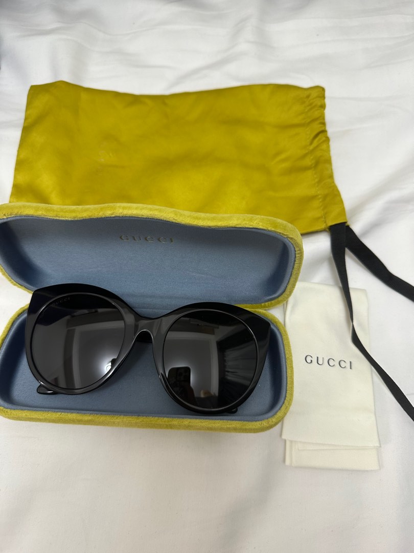 Gucci Sunglasses, 名牌, 飾物及配件 Carousell