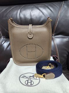 （分類：）位於 。 由 nevertoolate11 提交（商品編號 1266053093，圖片 1）。簡介： 。