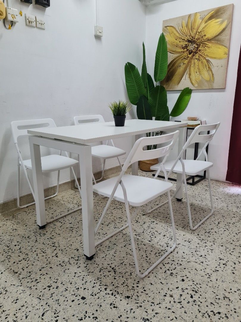 Ikea foldable dining table and chairs hot sale