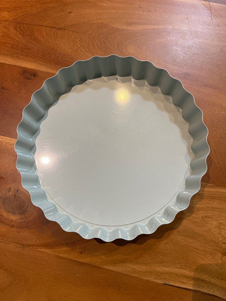 Jamie Oliver tart bakeware tin, Furniture & Home Living, Kitchenware