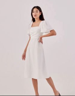 (Category: ) located in . Submitted by she_wears_style (Listing ID 1266028427, Image 1). Description: .