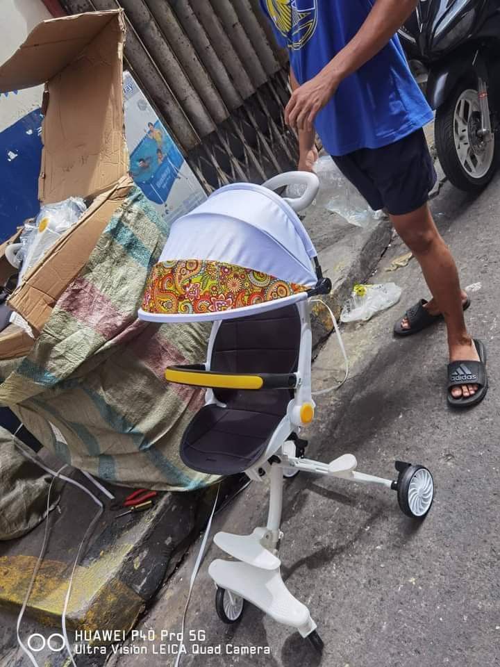Kids stroller (Category: Strollers) located in Manila. Submitted by jashopp (Listing ID 1266003685, Image 3). Description: 📍RECLINING (pwedeng maupo/mahiga) 📍REVERSIBLE (pwedeng nakaharap sayo or nakatalikod si baby) 📍FOLDABLE 📍LIGHTWEIGHT Delivery via lalamove shoulder buyer SF 📩📩📩 MODE of payment 👉 COD / GCASH.