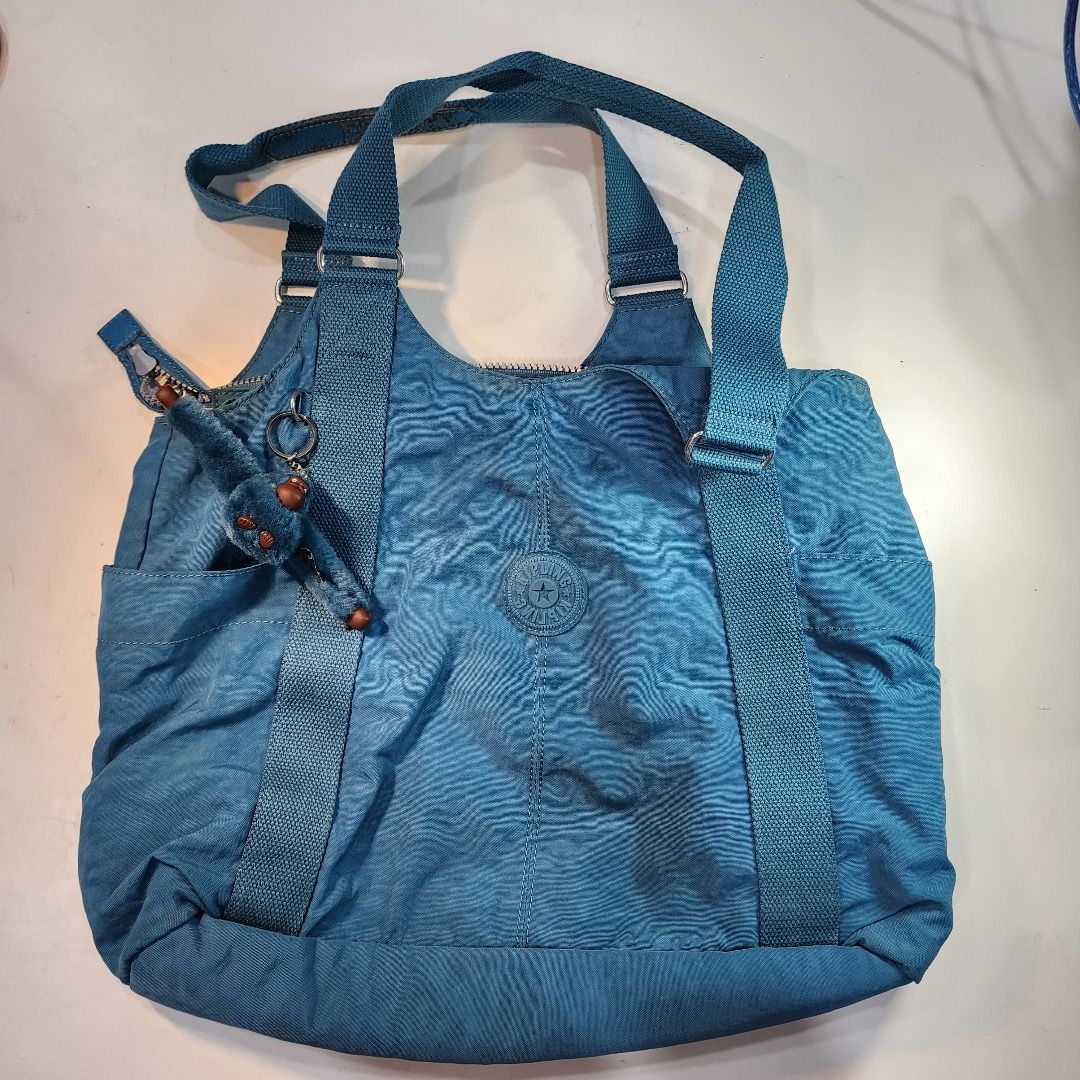 Kipling a4 hot sale