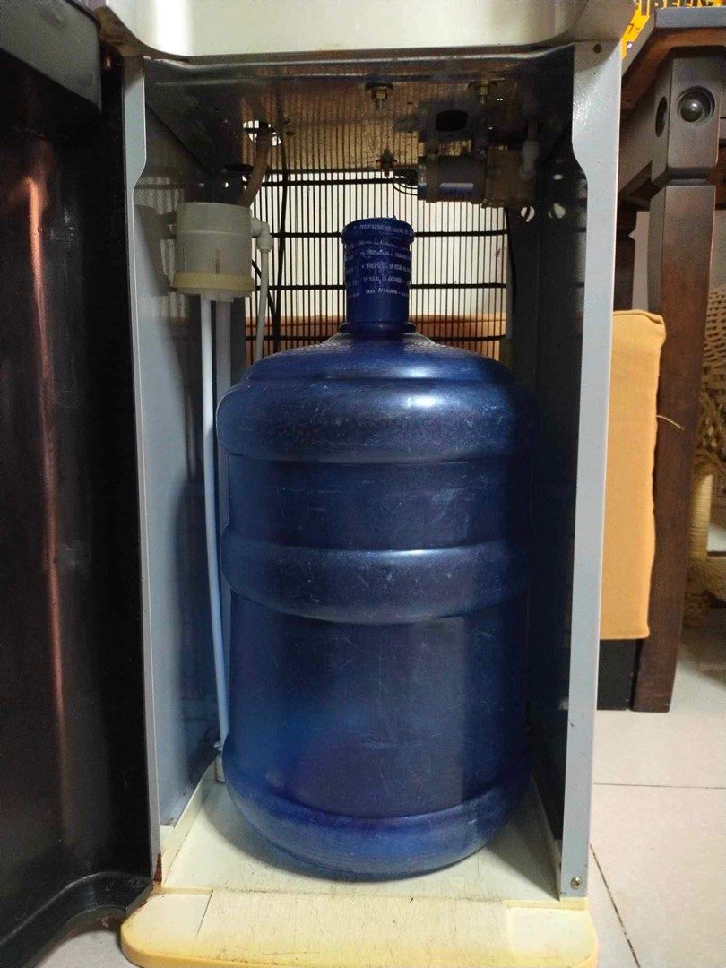 Kyowa bottom load water dispenser, Furniture & Home Living, Kitchenware