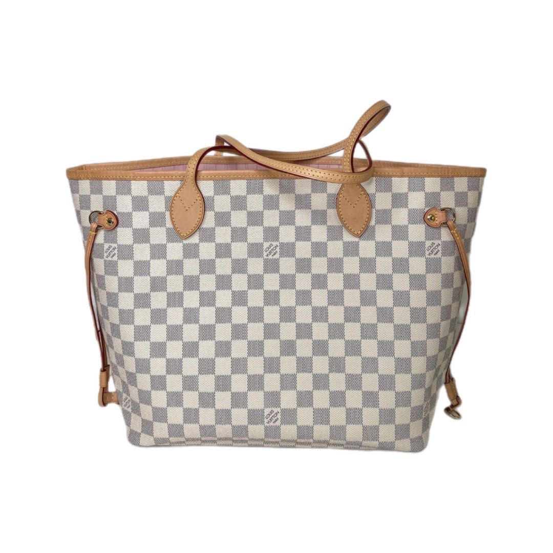 Louis Vuitton Neverfull MM Pouch Only, Luxury, Bags & Wallets on Carousell
