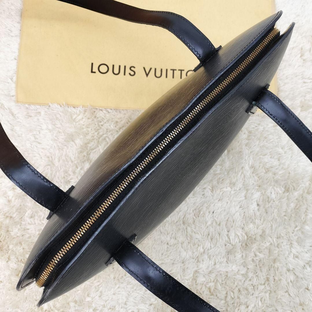 Louis Vuitton Tote Bag Epi Russac Black M52284, Luxury, Bags & Wallets on  Carousell