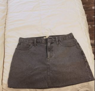 (Category: ) located in . Submitted by jingeez (Listing ID 1265922833, Image 1). Description: .