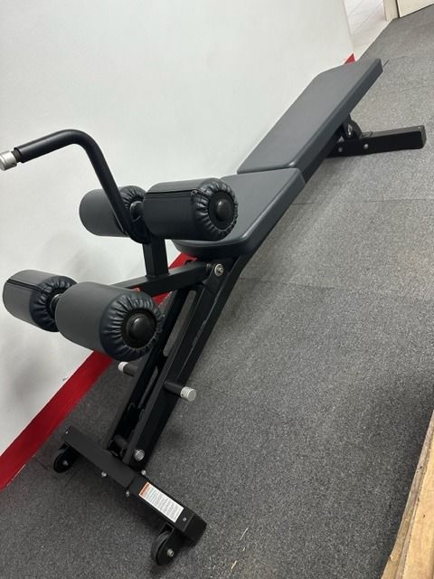 Matrix Fitness Free Weight (Adjustable Decline Bench), Sports Equipment ...