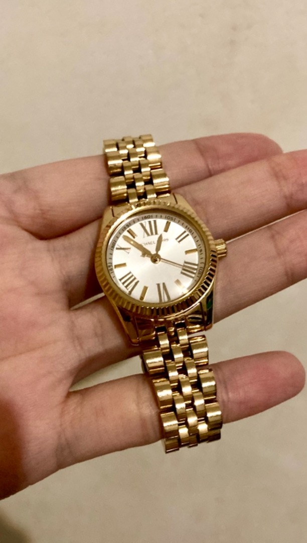 Mk3228 hotsell michael kors