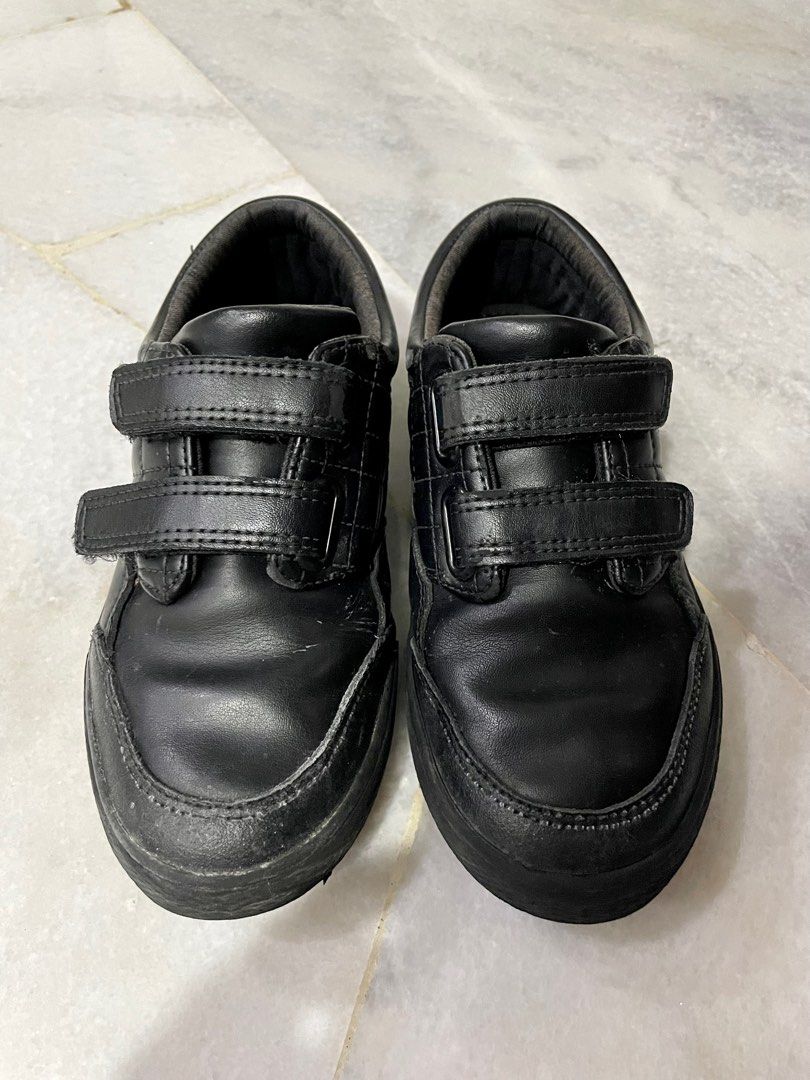 Kids sales shoes next