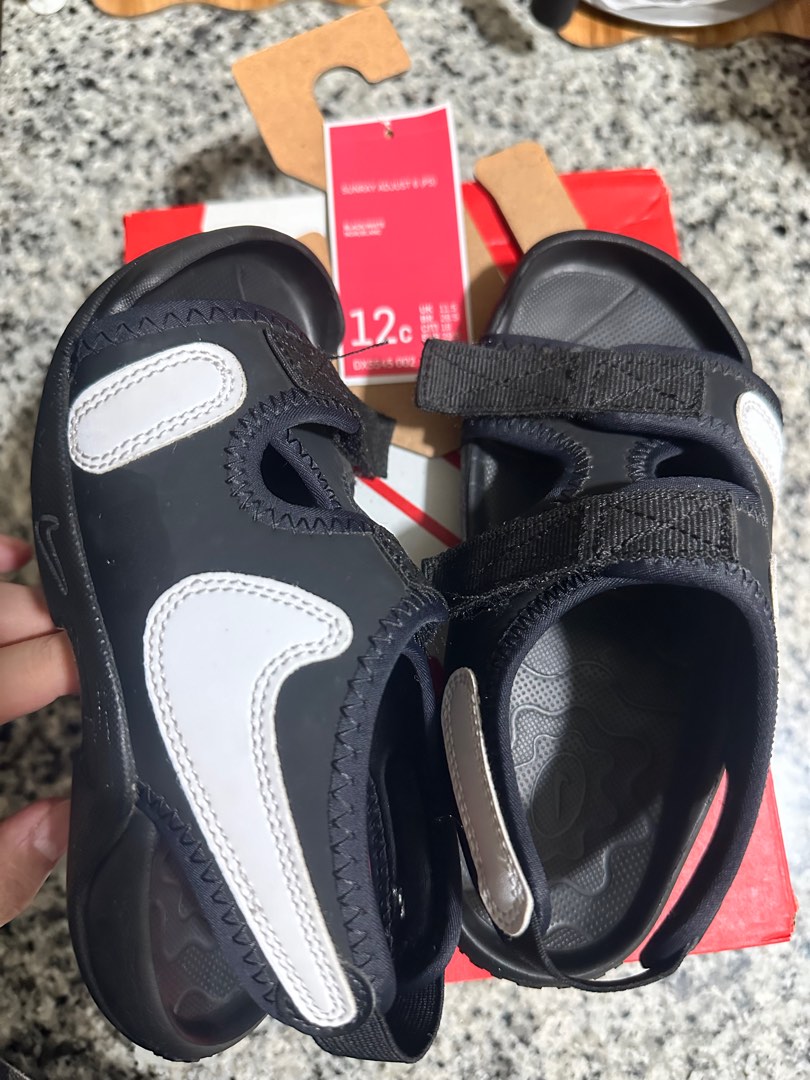 12c nike sandals