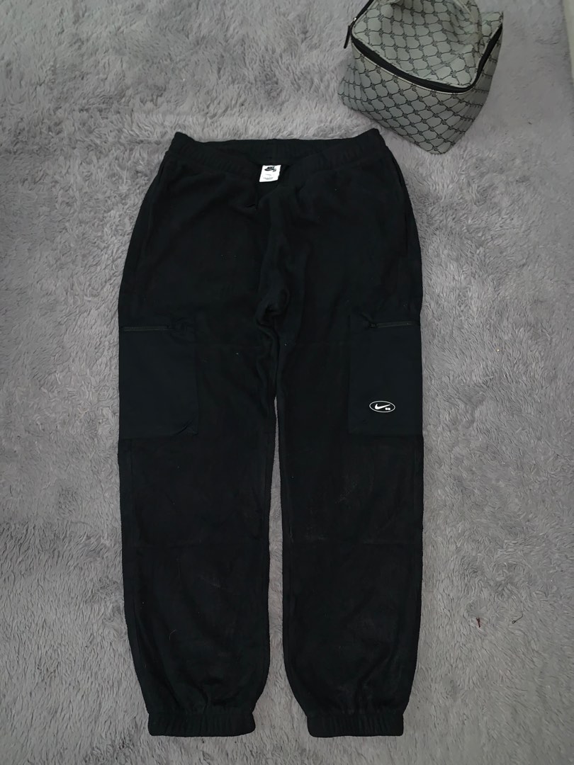 NIKE SB CARGO PANTS, Men's Fashion, Bottoms, Joggers on Carousell