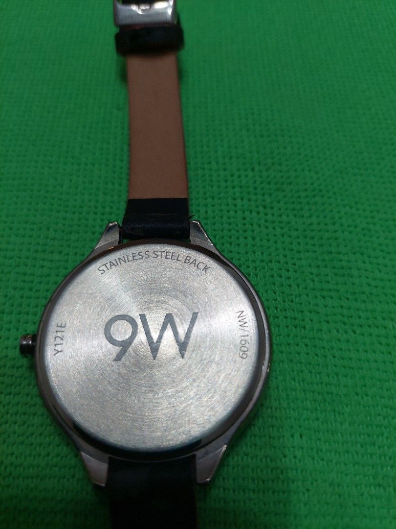 Nine west watch y121e sale