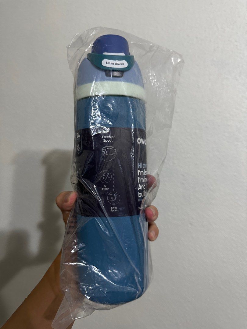 INSTOCK Owala 24oz Dreamy Field FreeSip Insulated Water Bottle