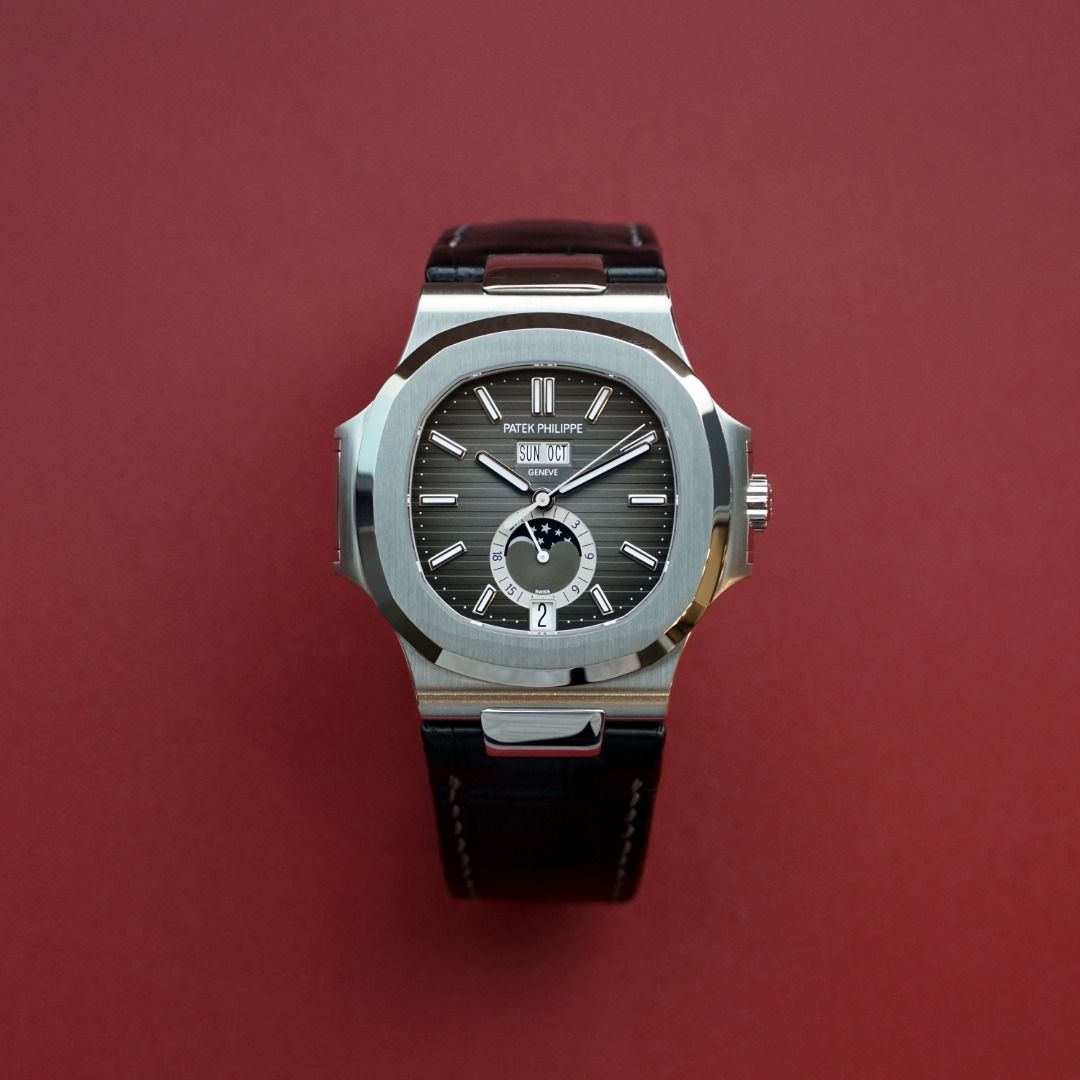 Patek Philippe Nautilus Annual Calendar Moonphase 5726A Luxury