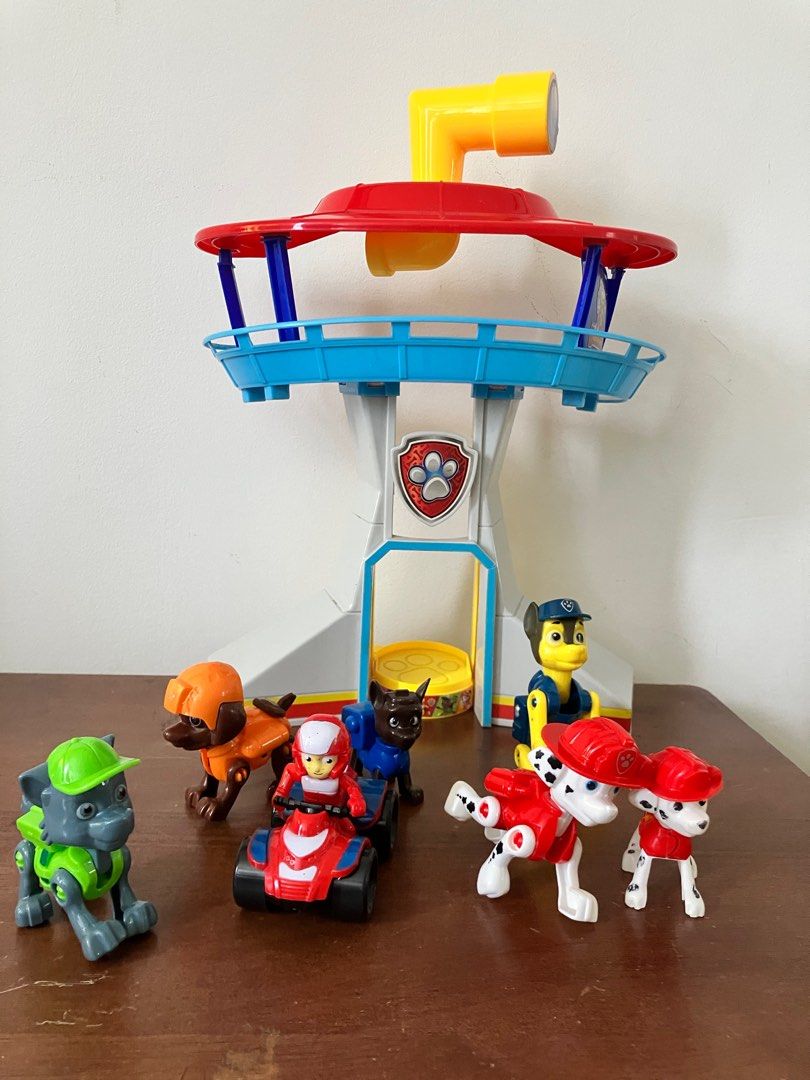Paw patrol lookout playset, Hobbies & Toys, Toys & Games on Carousell