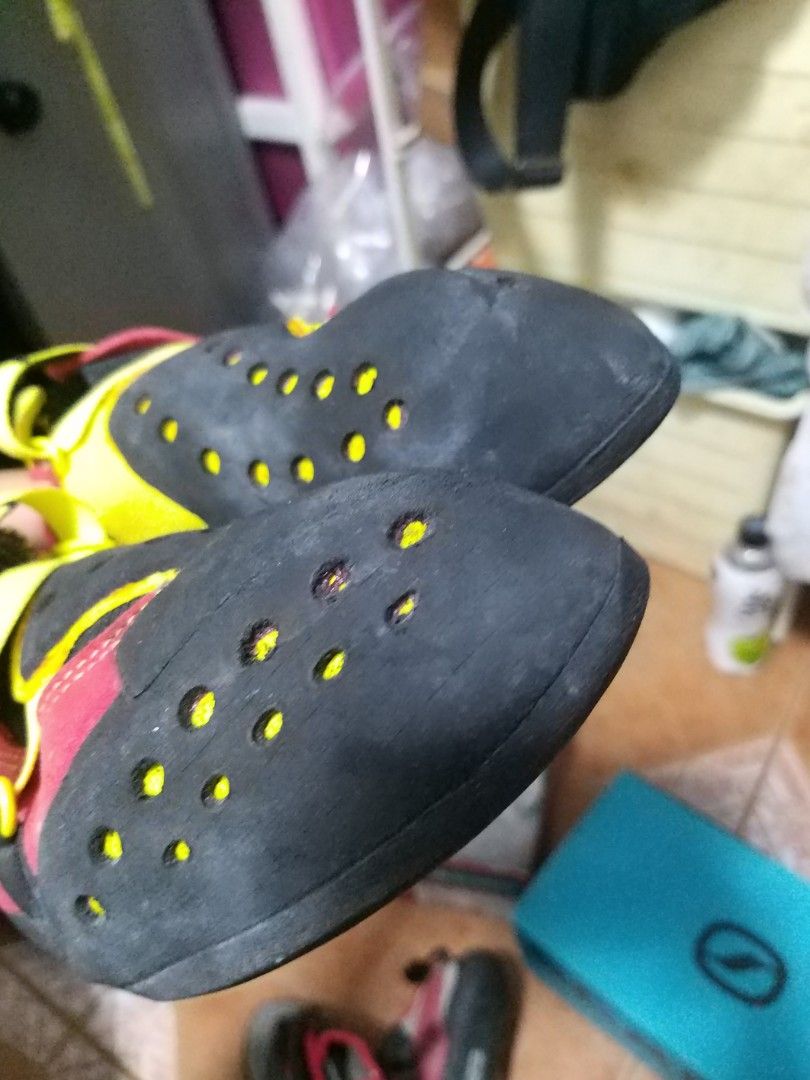 Scarpa Furia S bouldering rock climbing shoes US 7 Eur 39.5 la sportiva tenaya 5.10 ocun evolv unparallel butora
