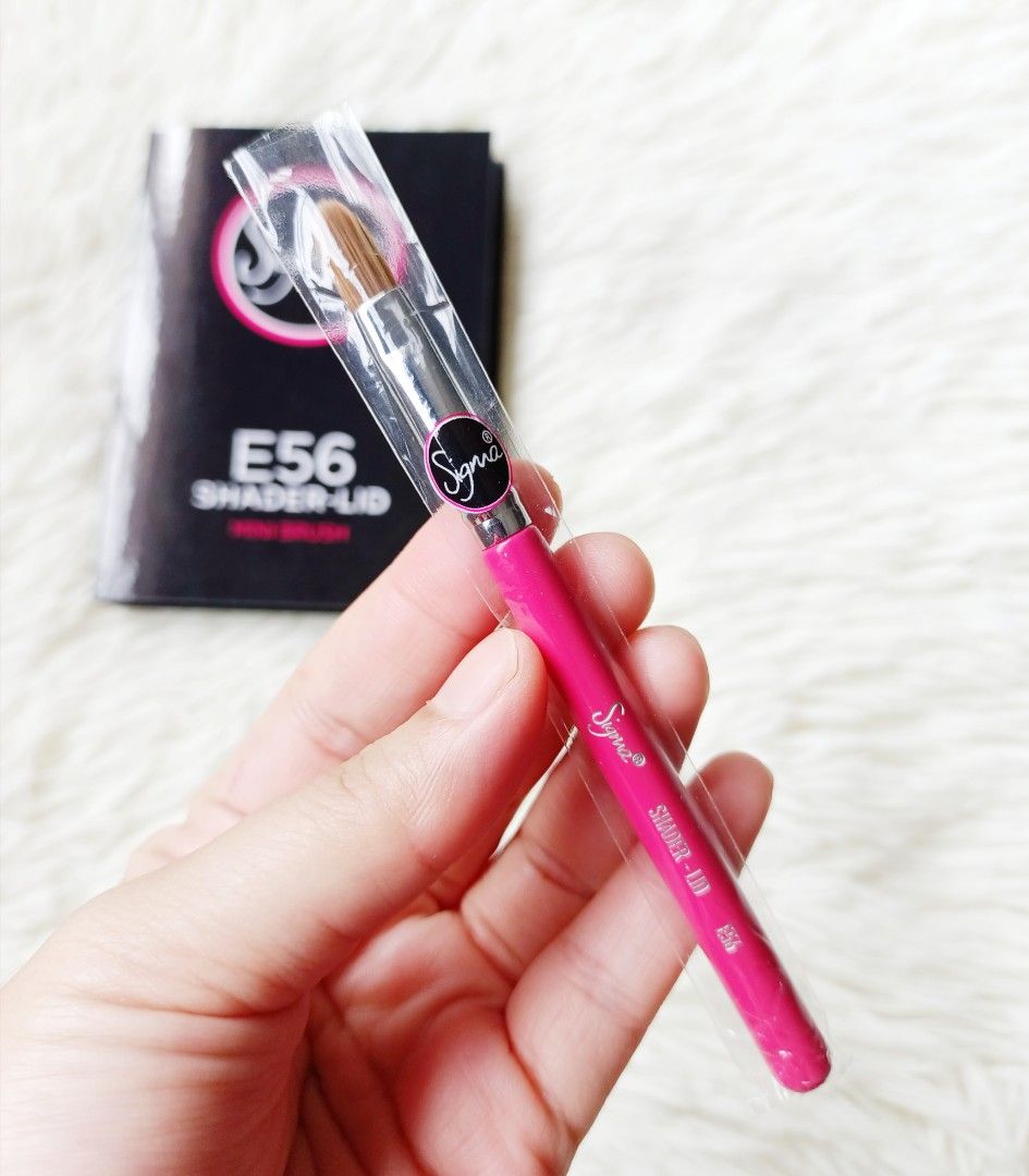 Sigma Beauty Mini Shader - Lid Brush - Pink (E56)