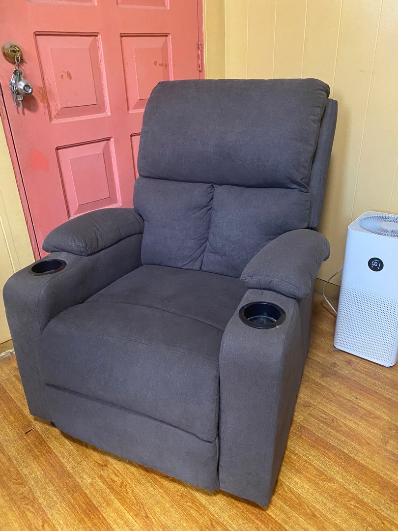 Singleseater Recliner Gray, Furniture & Home Living, Furniture