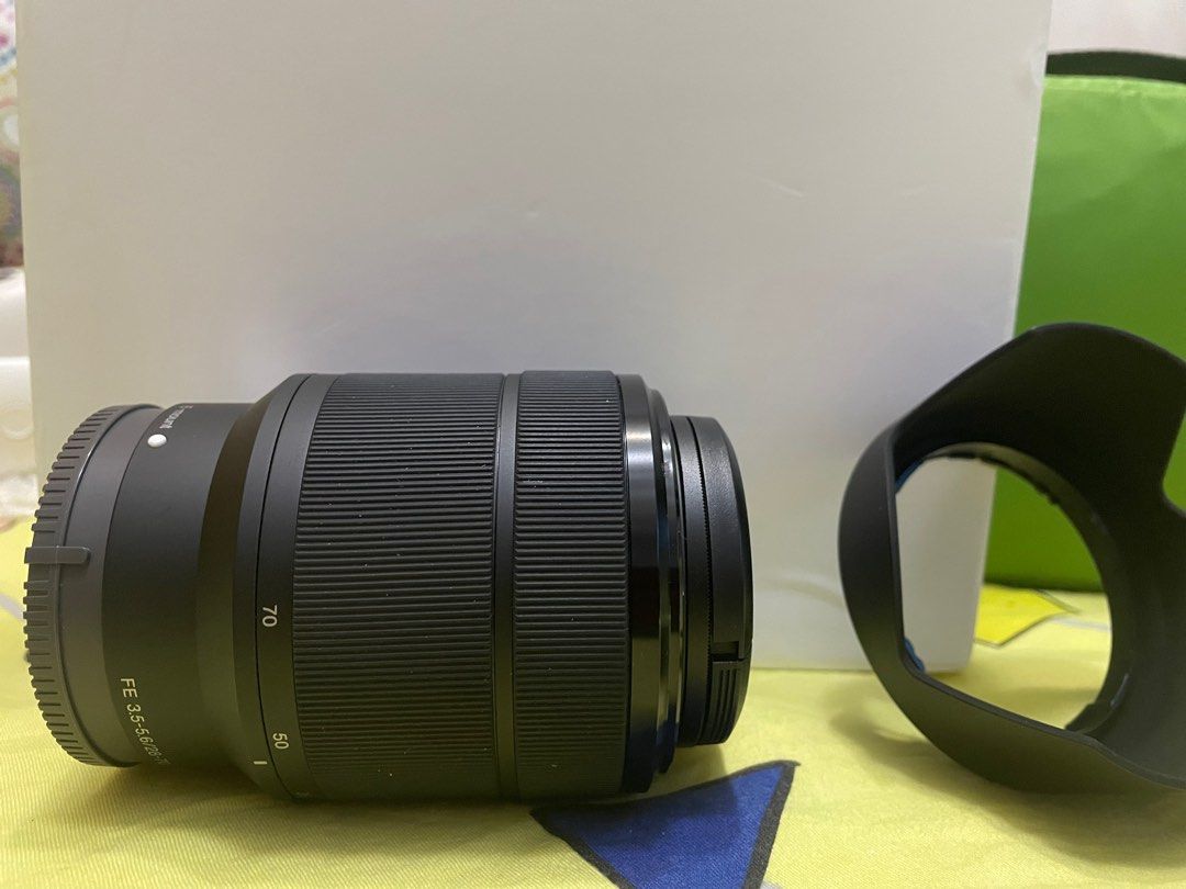 Sony FE 28-70 F3.5-5.6 OSS 鏡頭, 攝影器材, 鏡頭及裝備- Carousell