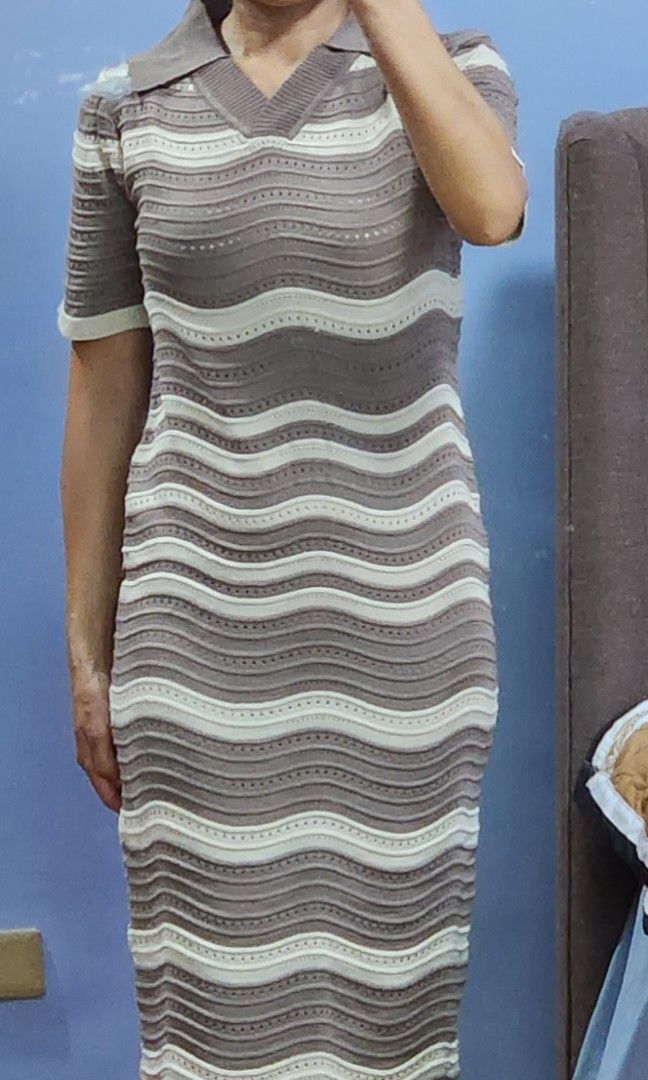 Taupe Zigzag Knit Dress (Category: Dresses) located in Marikina City. Submitted by MSS_32 (Listing ID 1266035861, Image 2). Description: *BKK knit dress in taupe and cream combination *fits S-L body frames *fabric is stretchy Measurement details: >Bust: 32-38" >Waist: 30-38"/Hips: 32-40" >Length: 43" MOP: Gcash/BPI SF c/o buyer.