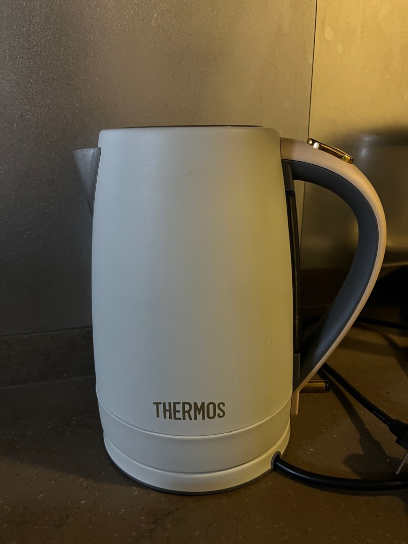 Thermos Kettle, TV & Home Appliances, Kitchen Appliances, Kettles