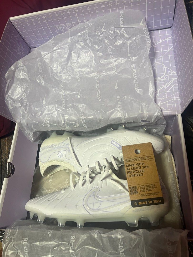 All white tiempos online