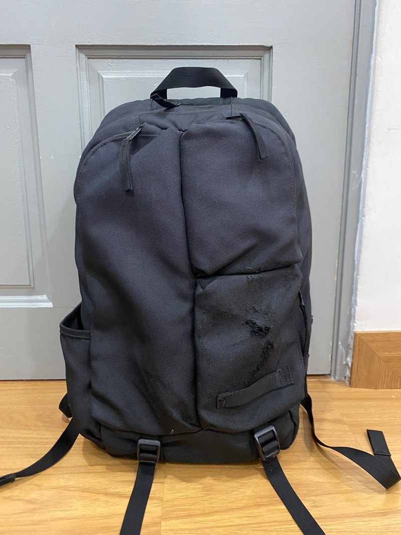 Timbuk2 Showdown 22L Men s Fashion Bags Backpacks on Carousell