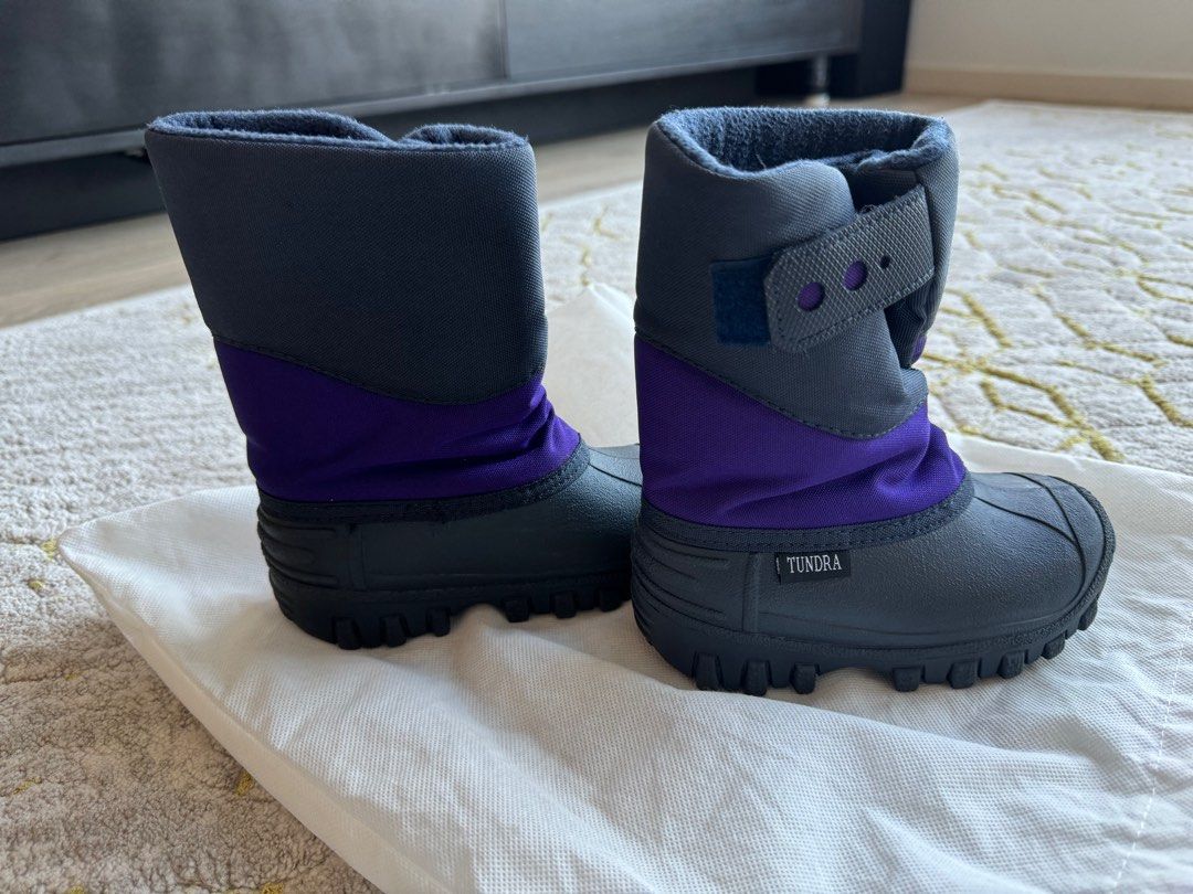 Tundra kids sales snow boots