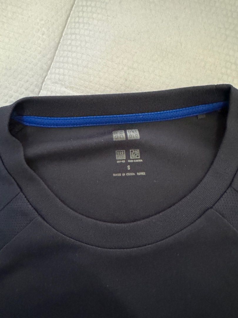 uniqlo dri fit t shirt