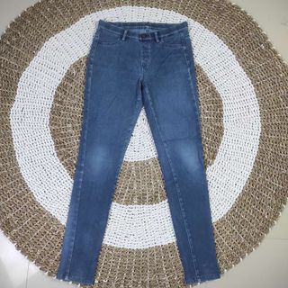 (Kategori: ) berada di . Dikirim oleh pantstuff (ID iklan 1266003228, Gambar 1). Deskripsi: .
