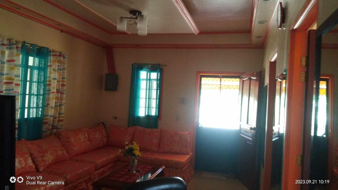 FOR SALE Very Spacious House & Lot Sinulatan 1st, Camiling, Tarlac