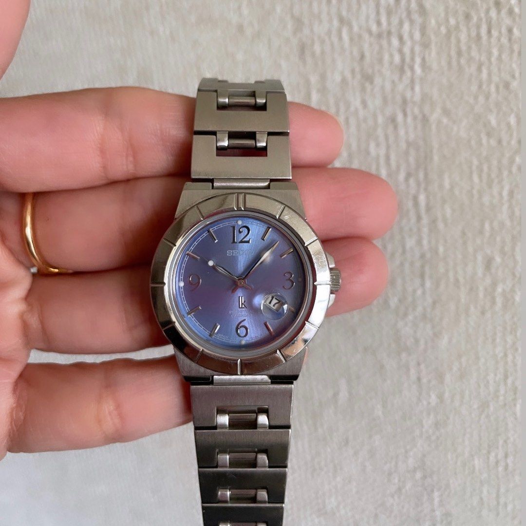 Vintage Seiko Lukia watch (Category: Luxury Watches) located in Makati City. Submitted by morticiawick (Listing ID 1265960028, Image 2). Description: Unisex watch Seiko watches’ quality is highly recommended .