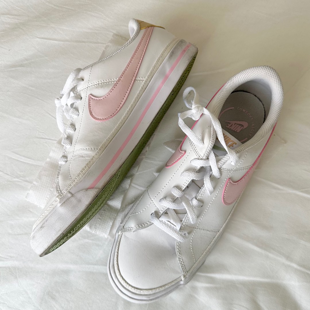 White pink nike sneakers Women s Fashion Footwear Sneakers on