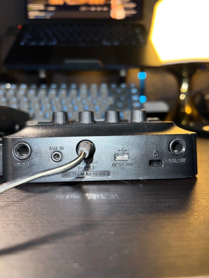 Zoom G1X Four Guitar MultiEffects Processor, Hobbies & Toys, Music