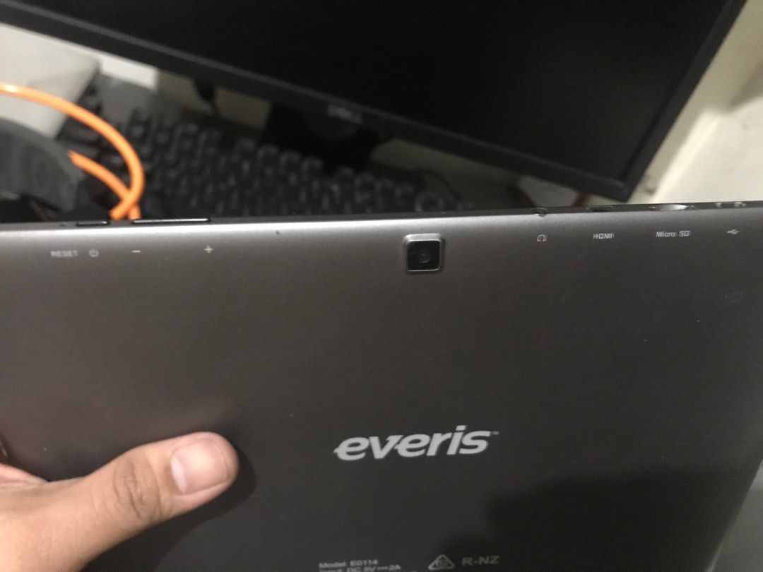 10.1 inch Everis Tablet, Mobile Phones & Gadgets, Tablets, Android on ...