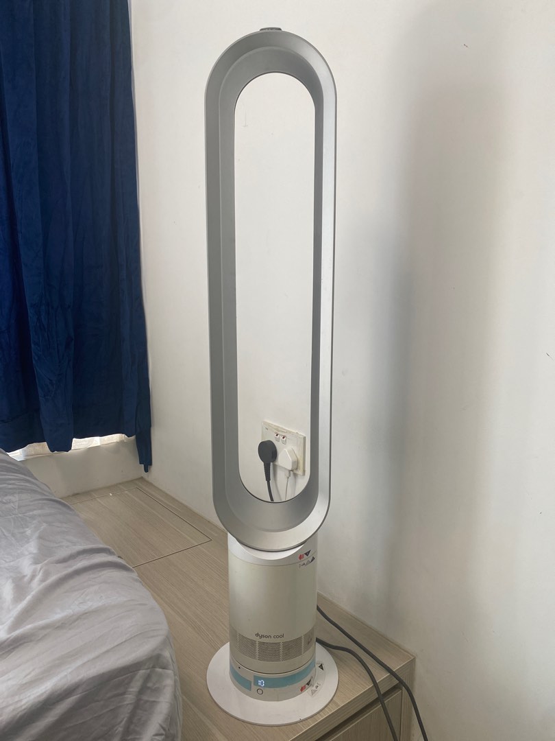 150 Dyson Tower Fan, Furniture & Home Living, Lighting & Fans, Fans on