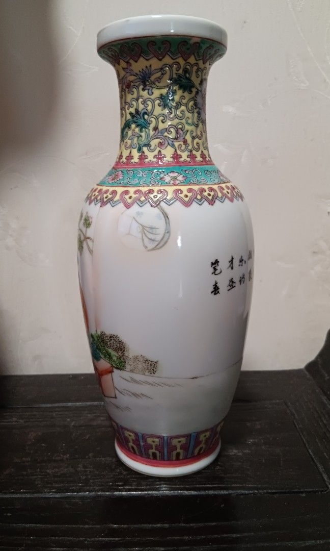 景德鎮六十年代六邊形款粉彩仕女花瓶, 玩具收藏品, 紀念品及古董, 復古