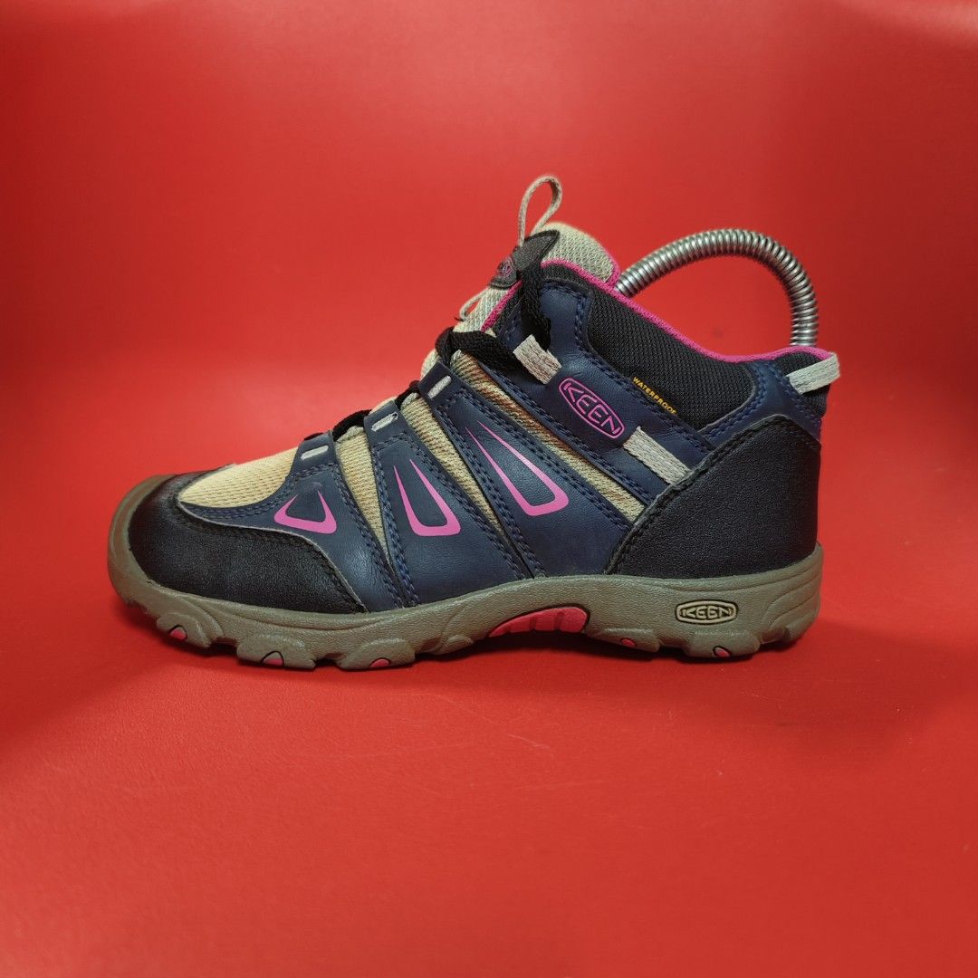 Keen oakridge sales waterproof womens
