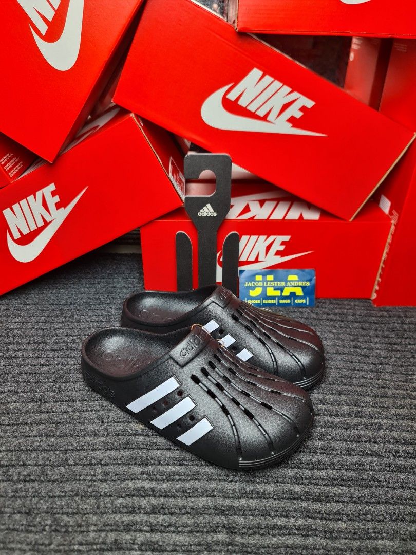 Adilette clogs size 12 outlet