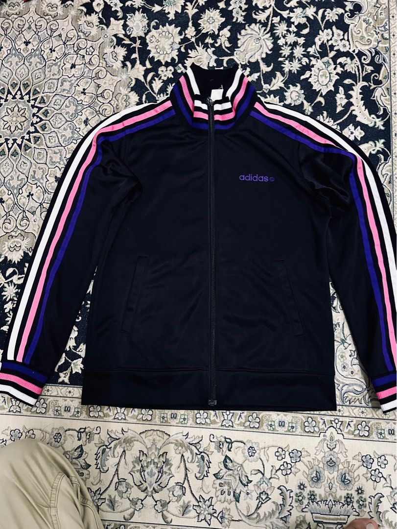 Adidas neo label tracktop Women s Fashion Coats Jackets and Outerwear on Carousell