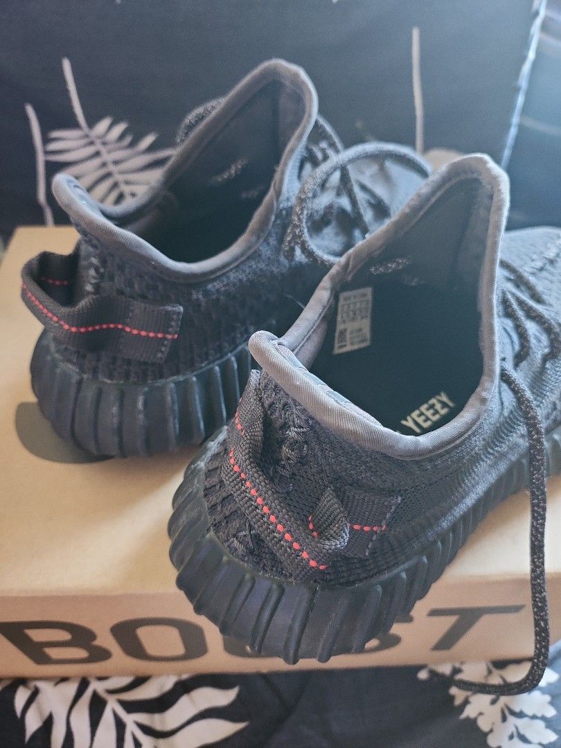 Yeezy sales youth sizes