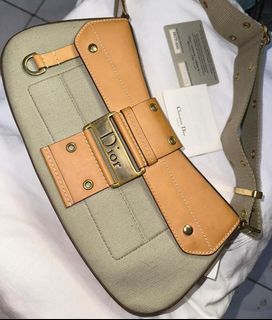 AUTHENTIC Christian  dior street chic