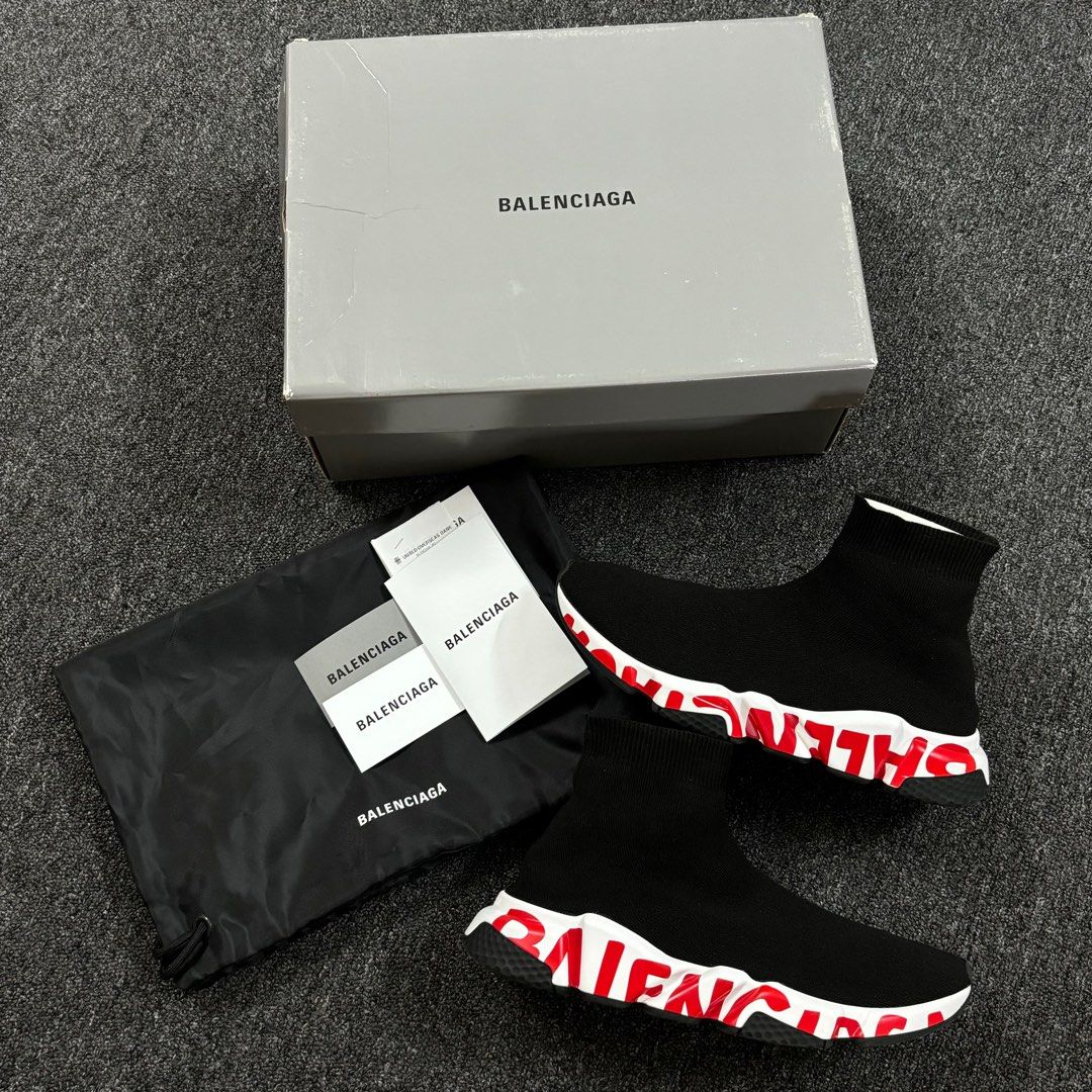 Balenciaga graffiti hotsell speed trainer