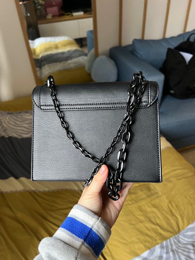 Black Front Flap Chain Handle Crossbody Bag (Charles&Keith)